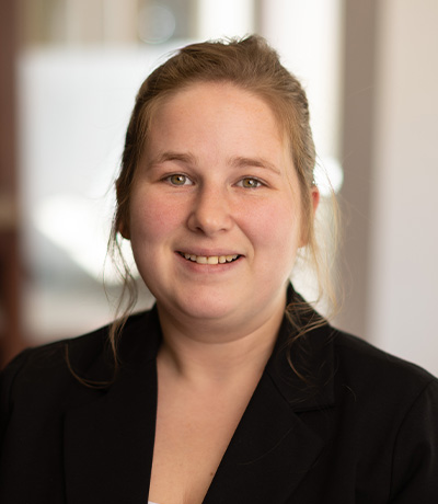 Headshot of Hanna Chevalier